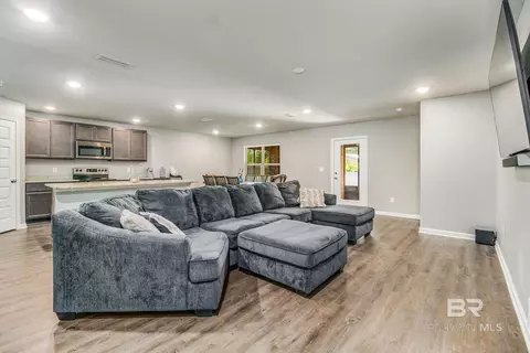 8266 Irwin Loop, Daphne, AL 36526 photo 3