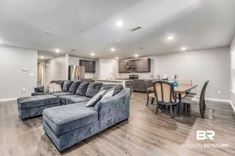 8266 Irwin Loop, Daphne, AL 36526 photo 5