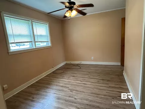 608 E Laurel St, Atmore, AL 36502 photo 29
