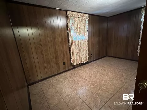 608 E Laurel St, Atmore, AL 36502 photo 18
