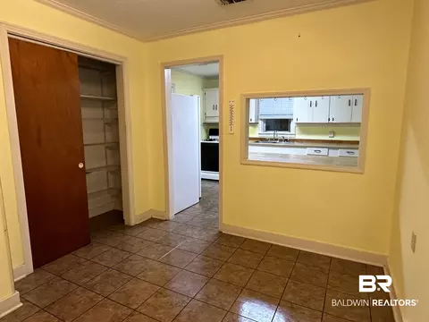 608 E Laurel St, Atmore, AL 36502 photo 14