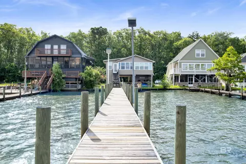 42135 Bayou Rd, Bay Minette, AL 36507