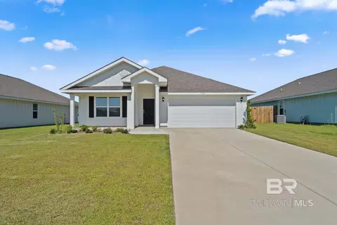 7061 Camp St, Gulf Shores, AL 36542