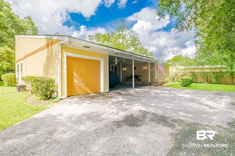 6354 Roundtree Ct, Theodore, AL 36582