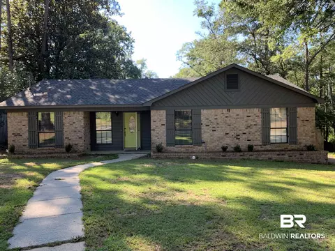 102 Valley Cir, Daphne, AL 36526