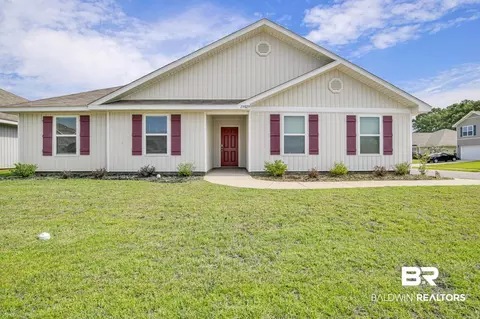 19029 Chipola Dr, Robertsdale, AL 36567