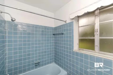 251 Irvine Rd, Mobile, AL 36606 photo 13