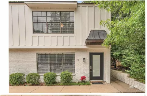 314 Gayfer Ct #1, Fairhope, AL 36532