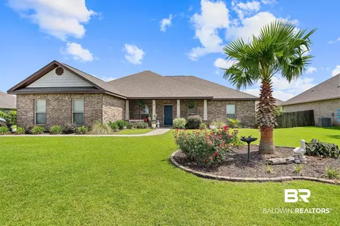 672 Parish Lakes Dr, Foley, AL 36535