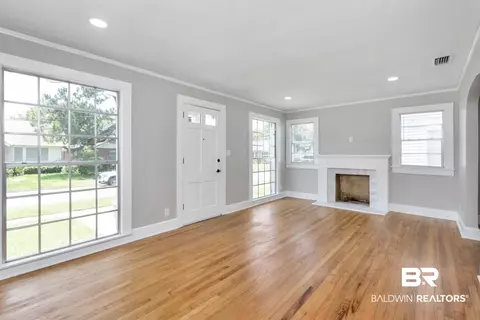 359 Tuttle Ave, Mobile, AL 36604 photo 8