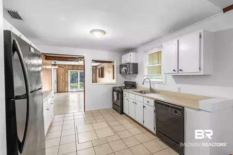 2201 Osage St, Mobile, AL 36617 photo 8