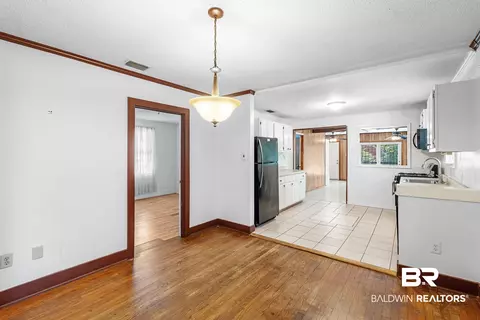 2201 Osage St, Mobile, AL 36617 photo 4