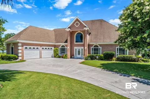 9358 Lakeview Dr, Foley, AL 36535