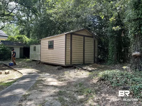 910 Cottage Hill Ave, Mobile, AL 36693 photo 18