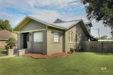 200 W Magnolia Ave, Foley, AL 36535
