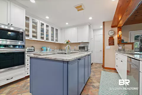 22969 River Rd S, Daphne, AL 36526 photo 8