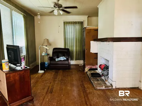 202 4th St, Chickasaw, AL 36611 photo 14
