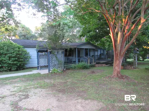 13847 Styx River Rd, Stapleton, AL 36578