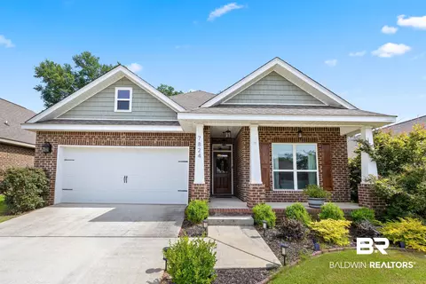 7824 Barrington Ln, Daphne, AL 36526