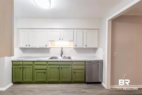 659 Grand Blvd, Chickasaw, AL 36611 photo 8