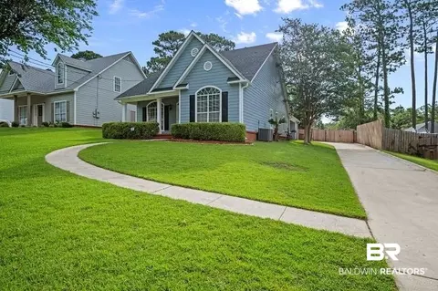 1011 Pinemont Dr, Mobile, AL 36609