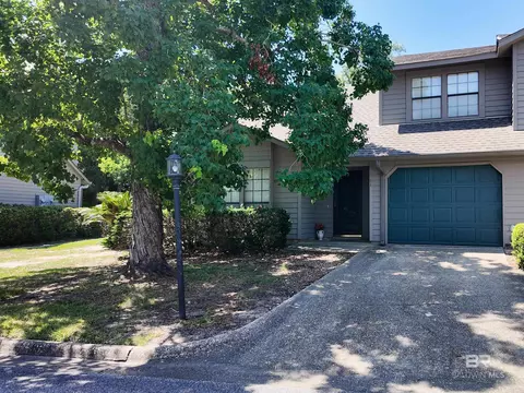 389 Clubhouse Dr #Y4, Gulf Shores, AL 36542