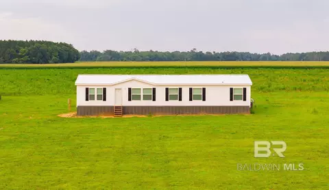 17724 Hansel Hodges Rd, Elberta, AL 36530