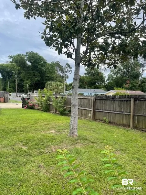 486 Elberta Loop, Lillian, AL 36549 photo 14