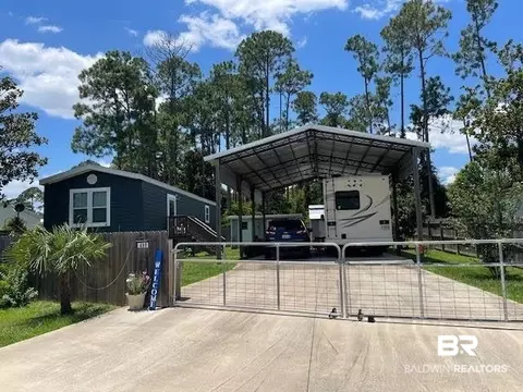 486 Elberta Loop, Lillian, AL 36549