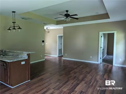 659 Bond St, Mobile, AL 36607 photo 2