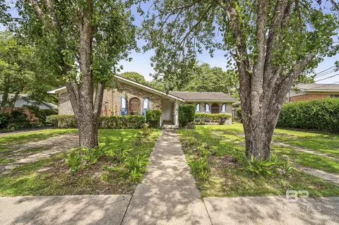 2710 Longleaf Dr, Mobile, AL 36693 photo 1