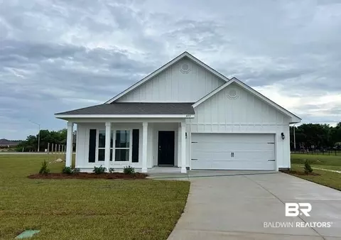 4315 Montague Dr, Gulf Shores, AL 36542