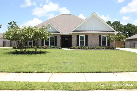 4256 Alton St, Gulf Shores, AL 36542