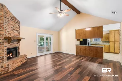 9690 Cascade Dr, Mobile, AL 36695 photo 4