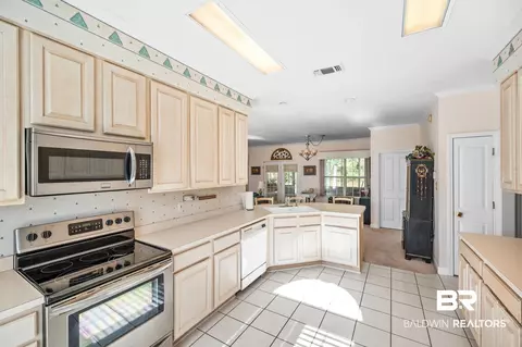 9260 Bay Point Dr, Elberta, AL 36530 photo 14