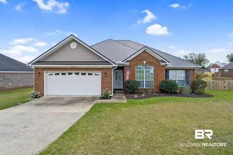 25498 Overlook Dr, Loxley, AL 36551