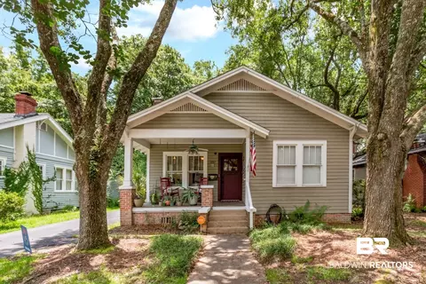 1557 Monroe St, Mobile, AL 36604