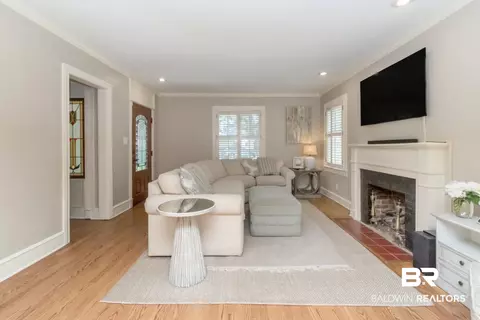 116 Florence Pl, Mobile, AL 36607 photo 7
