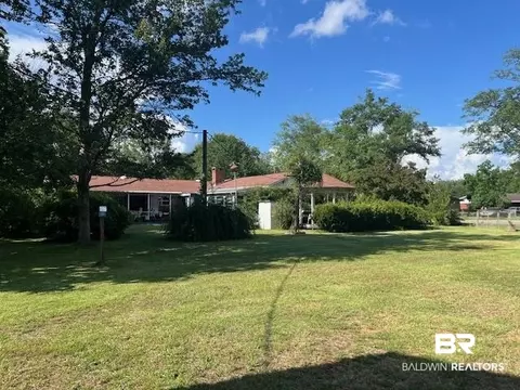 406 E Pine St, Atmore, AL 36502 photo 22
