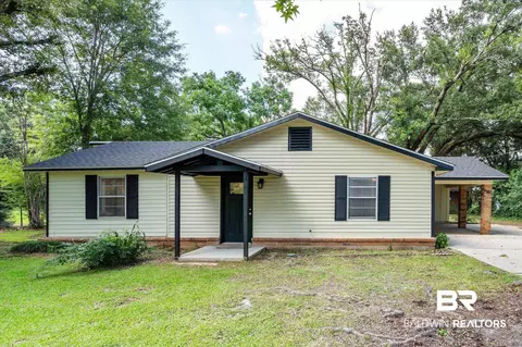 8882 Larry Dr, Semmes, AL 36575