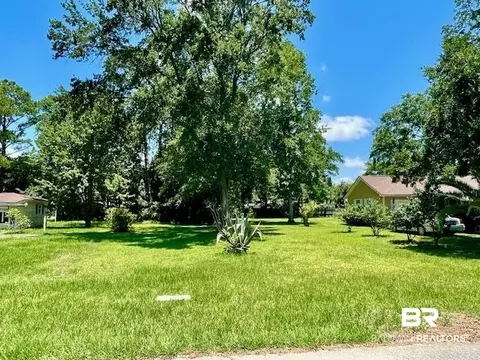 0 W Carolyn Ave, Foley, AL 36535