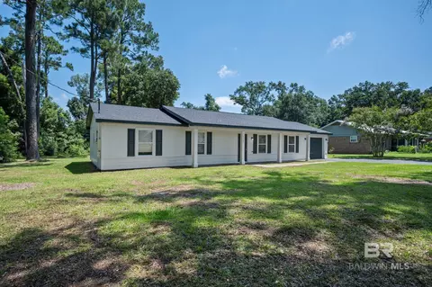9989 County Road 24, Fairhope, AL 36532