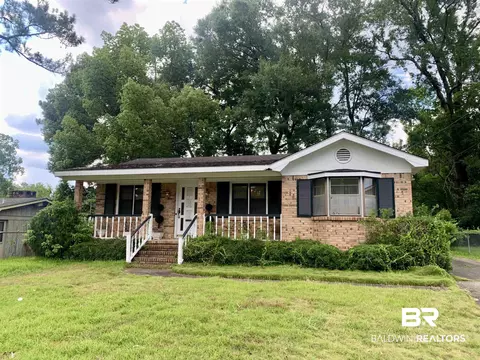 2306 Linda Dr, Mobile, AL 36617