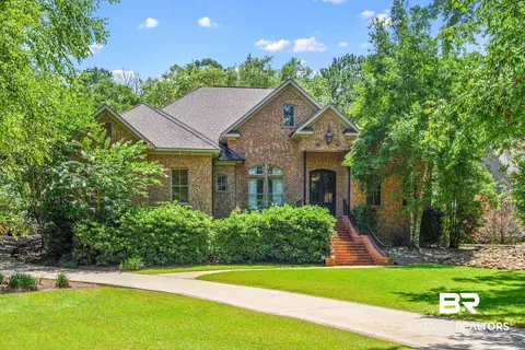 108 Augusta Ct, Fairhope, AL 36532