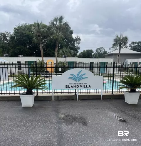 325 E 22nd Ave #10, Gulf Shores, AL 36542