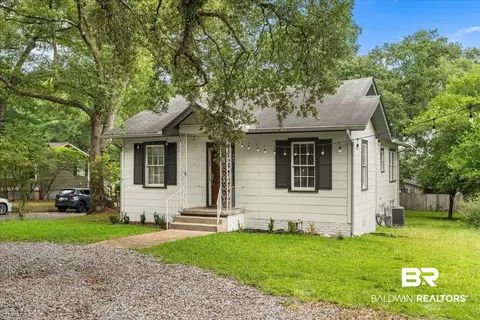 564 N Bishop Ln, Mobile, AL 36608 photo 2