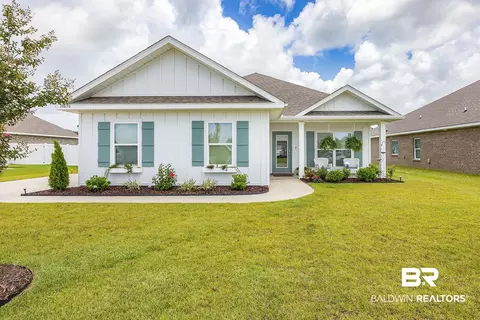 10656 Winning Colors Trl, Daphne, AL 36526