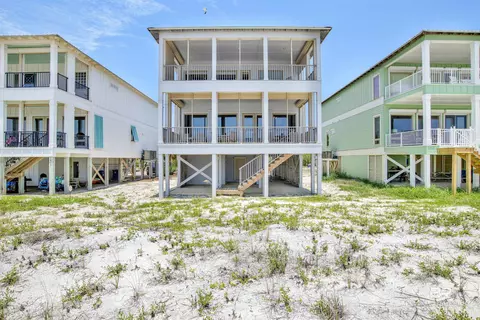 1567 W Beach Blvd, Gulf Shores, AL 36542