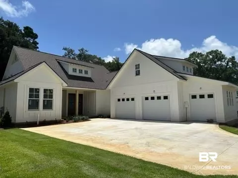 305 Cuban Lily Dr, Fairhope, AL 36532