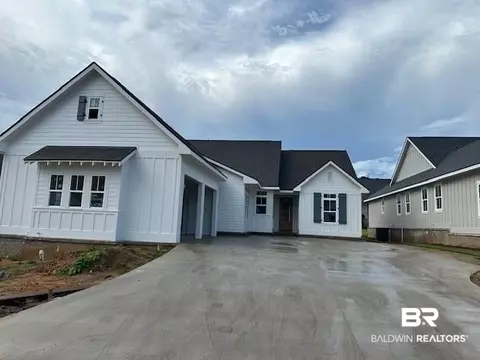 812 Geranium Dr, Fairhope, AL 36532